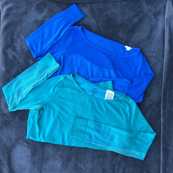 Nike Tops - Nike Dri-fit long sleeves